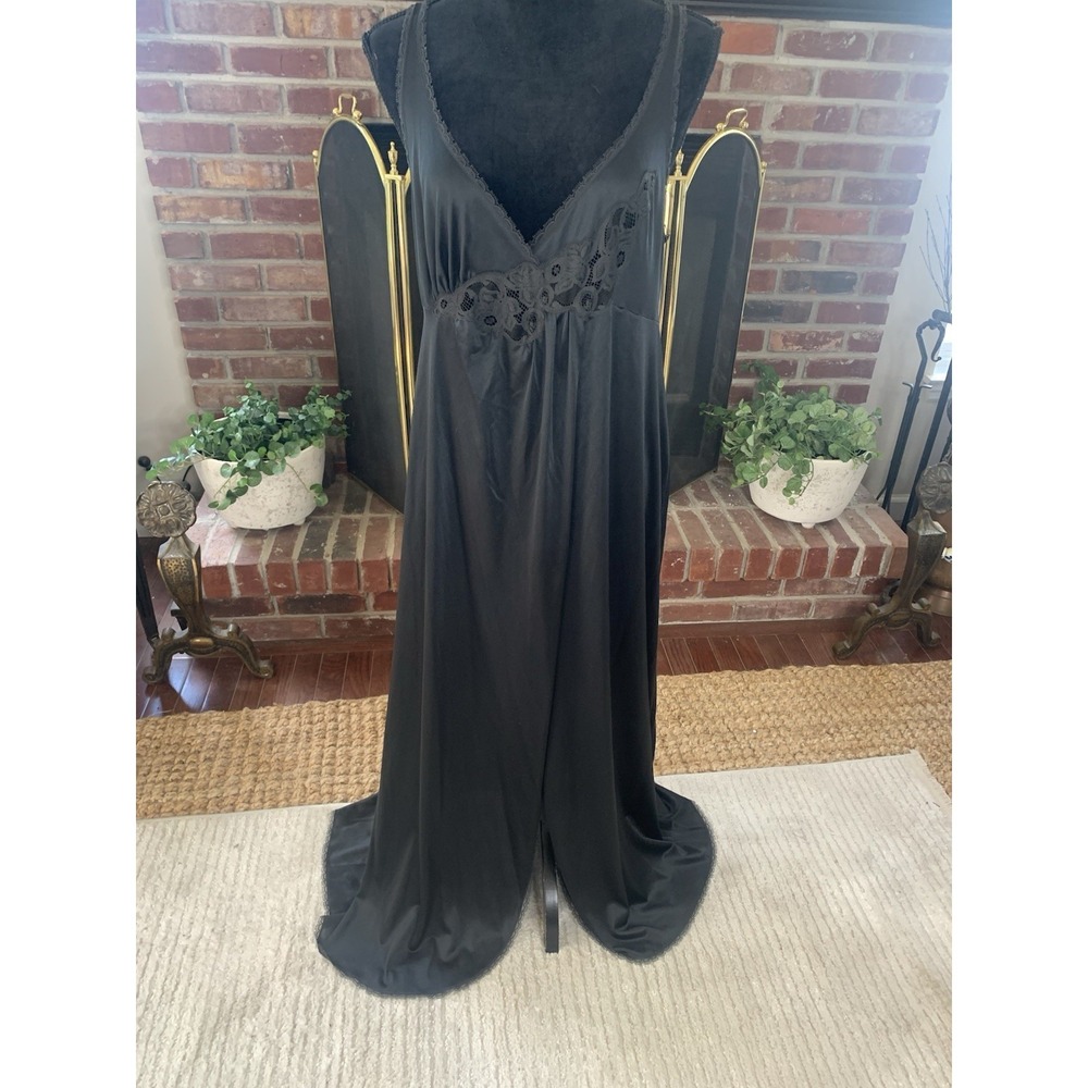 Vintage Vanity Fair Full Sweep Olga style Nightgown Dress Black Sz L Split Front